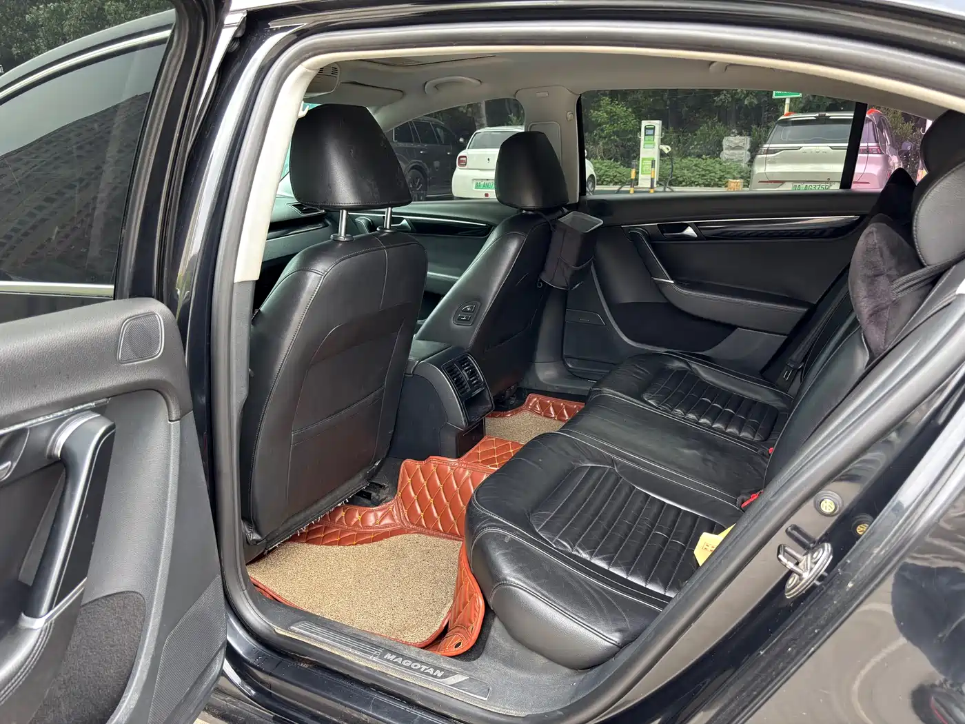 Volkswagen Magotan 2013 1.8TSI Luxury фото 8