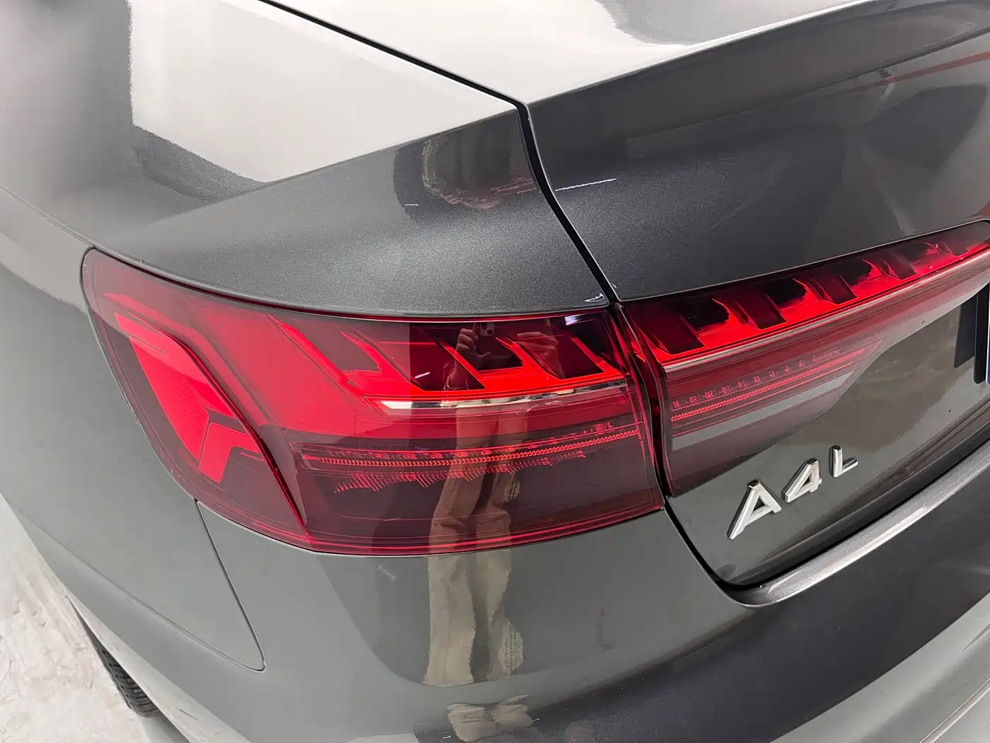Audi A4L 2022 40 TFSI Fashion Dynamic фото 8