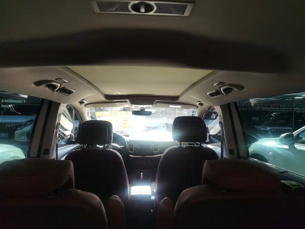 Volkswagen Sharan 2018 2018 380TSI Comfort 6-Seater