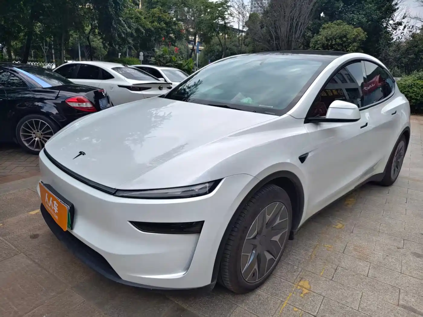 Tesla Model Y L 2025 2025 Facelift Long Range AWD