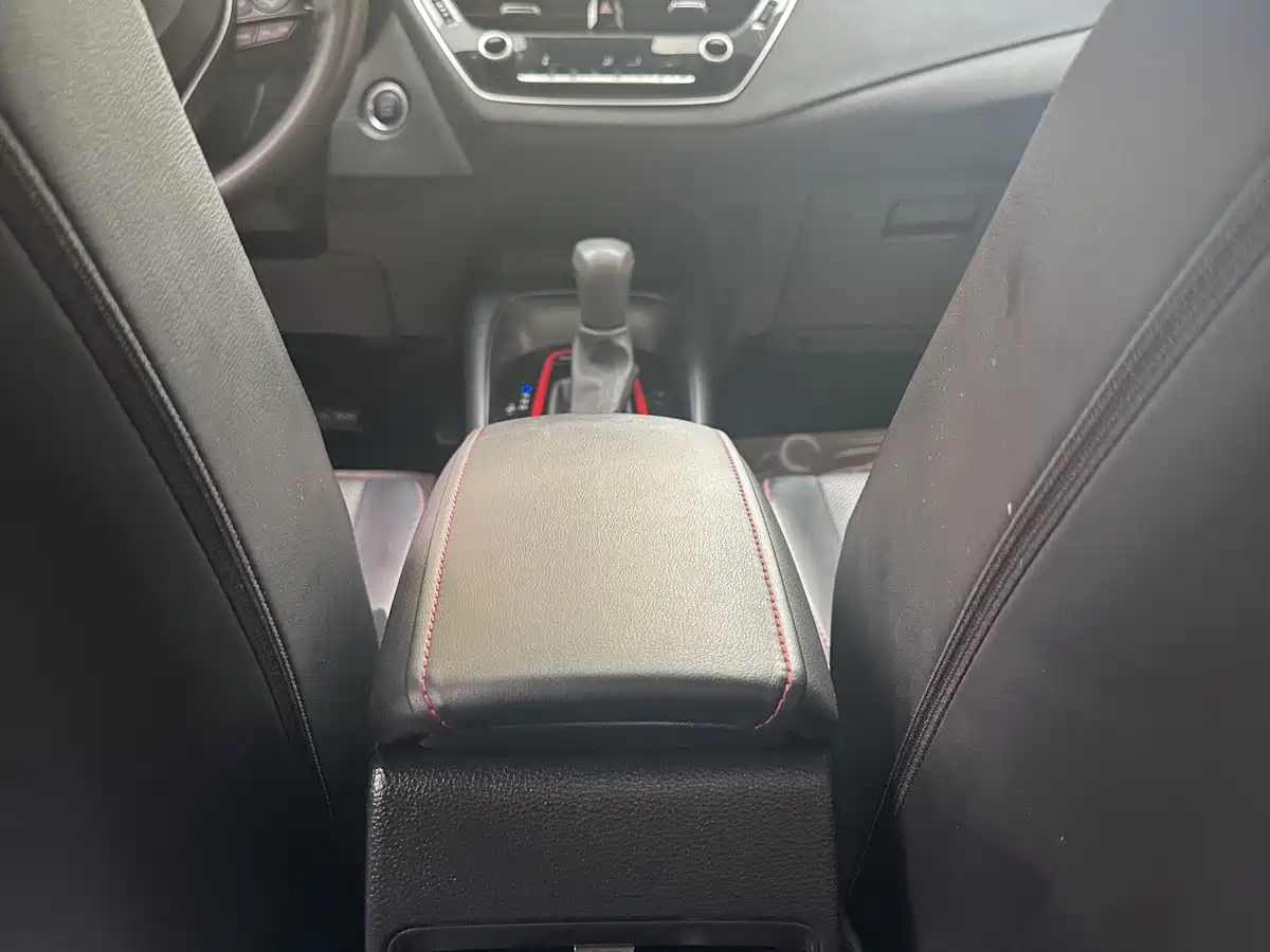 Toyota Levin 2021 185T CVT Sport Edition фото 11
