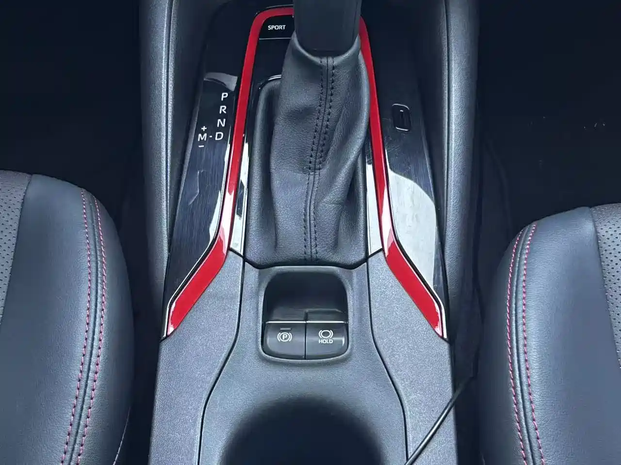 Toyota Levin 2021 185T CVT Sport Edition фото 18