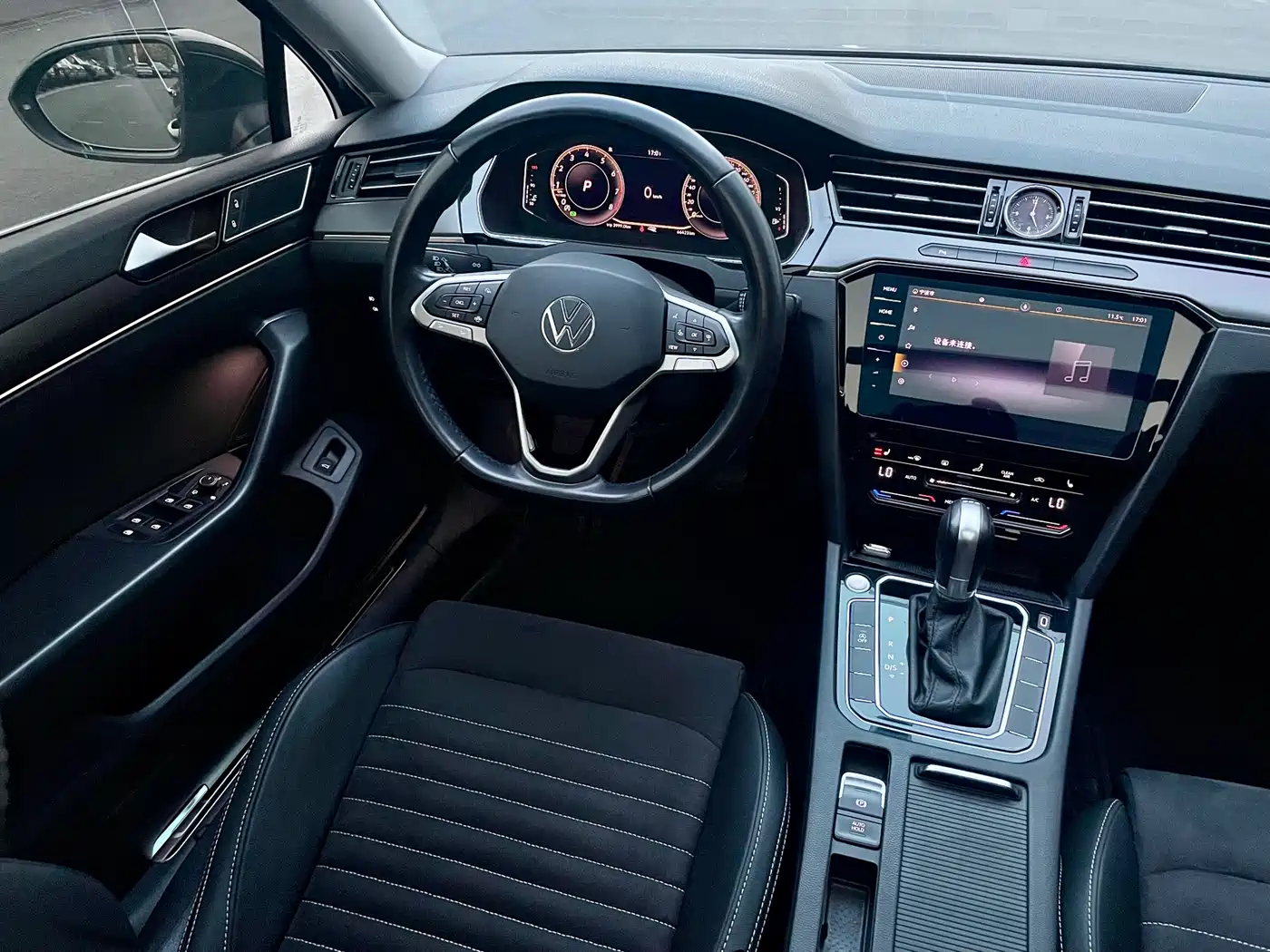 Volkswagen Magotan 2021 330TSI DSG 30th Anniversary Edition фото 5
