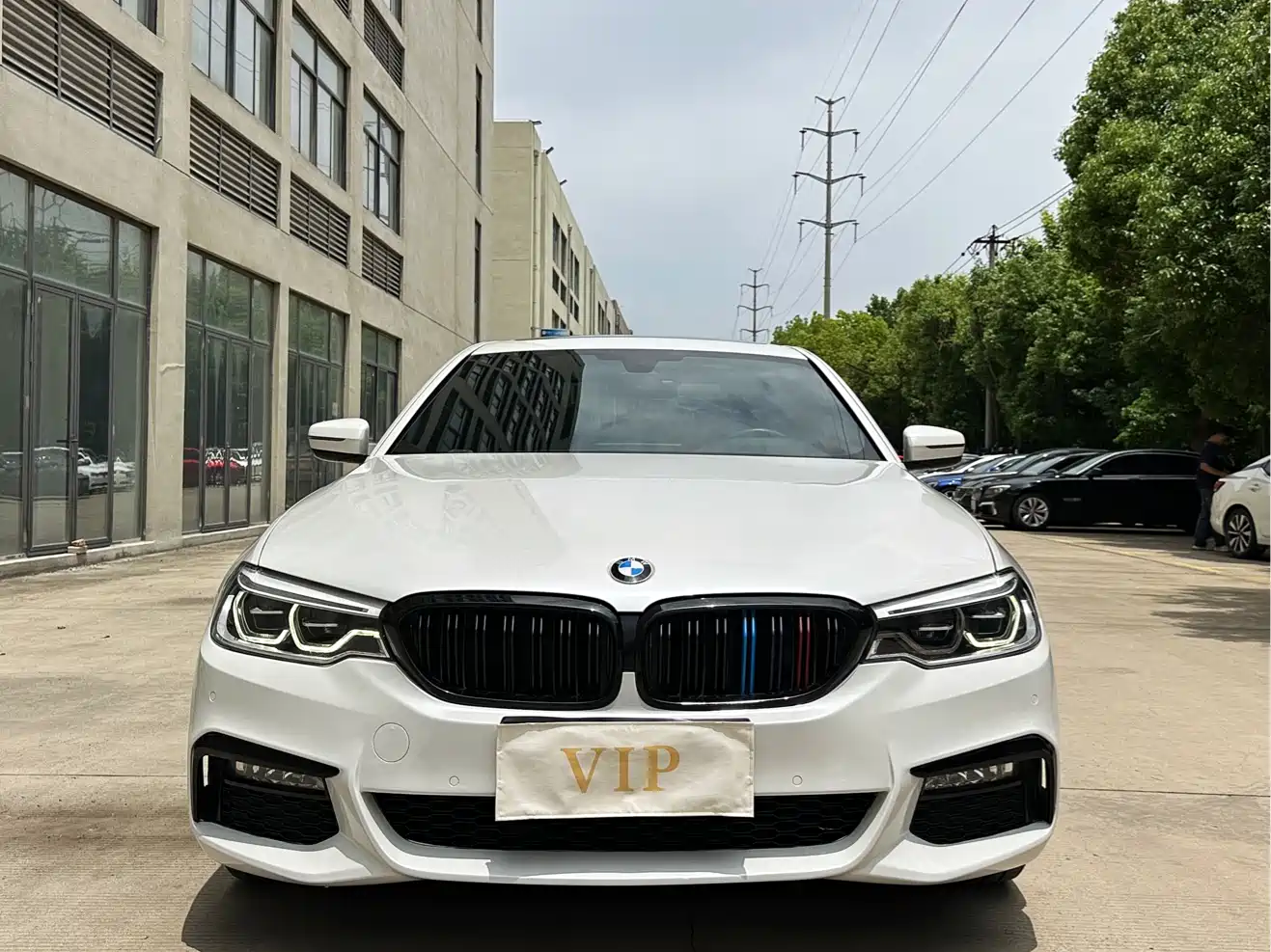 BMW 5 Series 2018 525Li M Sport Package фото 2