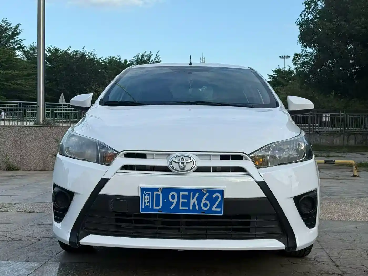 Toyota YARiS L Zhi Xuan 2014 1.3E Automatic Charming Edition фото 2