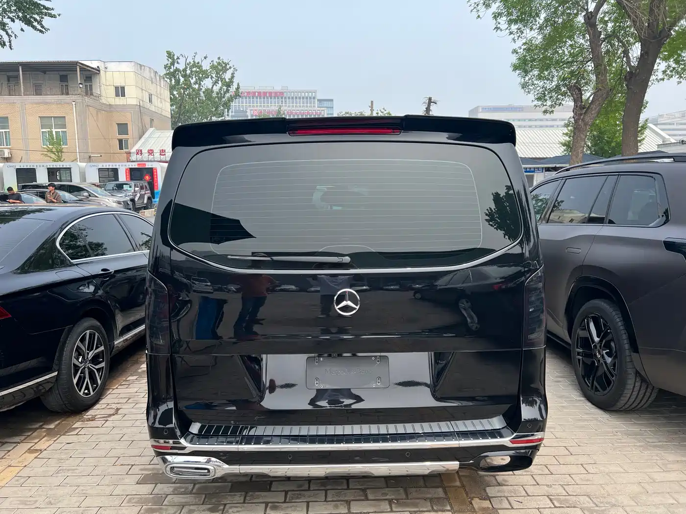 Mercedes-Benz Vito 2023 2.0T Business 7-Seater фото 5