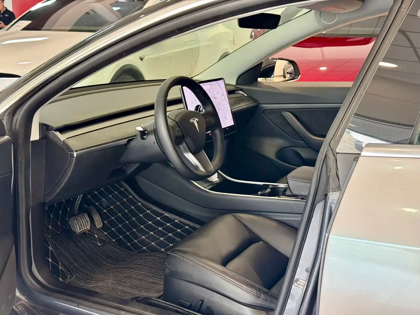 Tesla Model 3 2020 2019 Standard Range Rear-Wheel Drive Upgrade