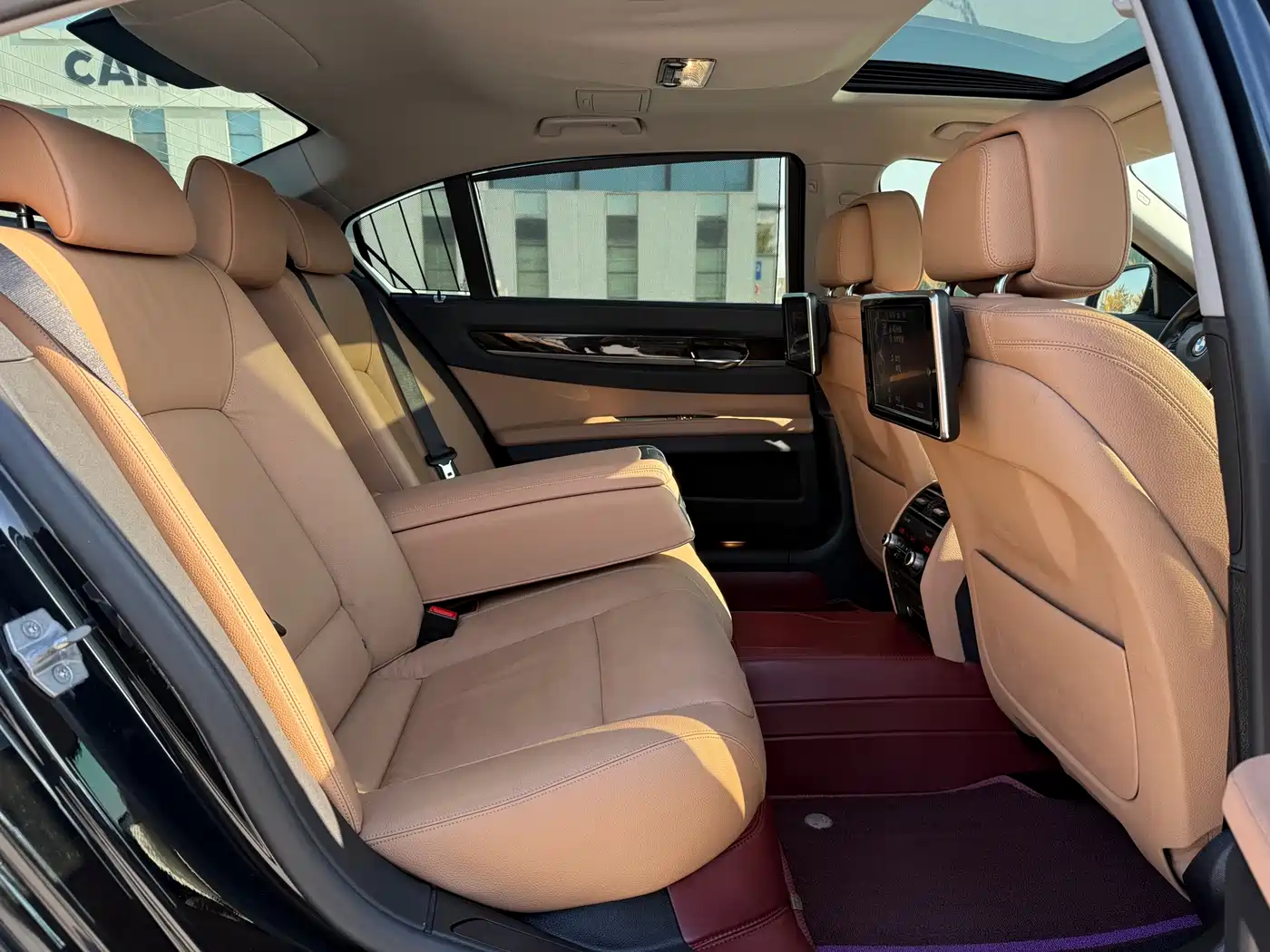 BMW 7 Series 2014 730Li Premium фото 36