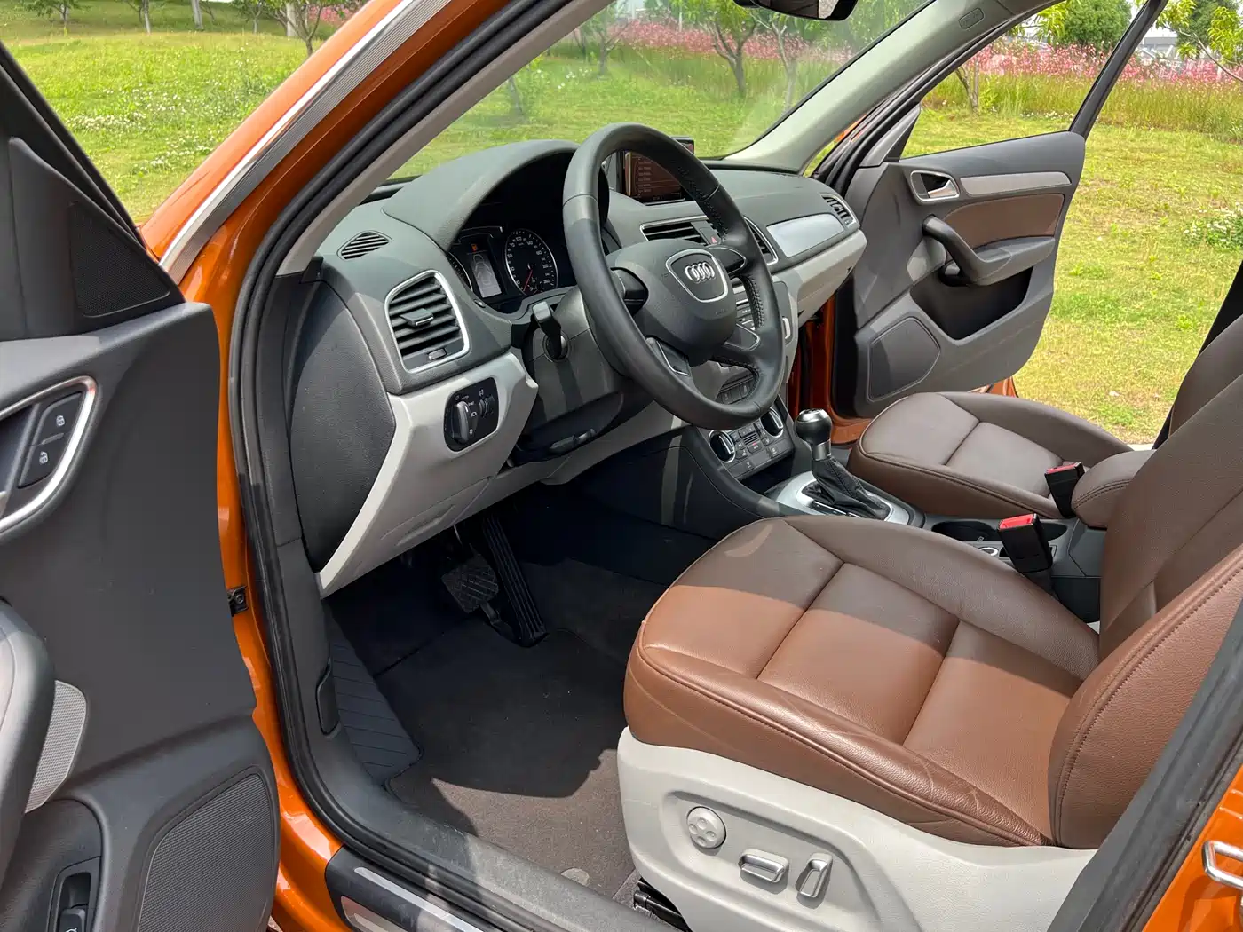 Audi Q3 2016 30 TFSI Standard фото 10