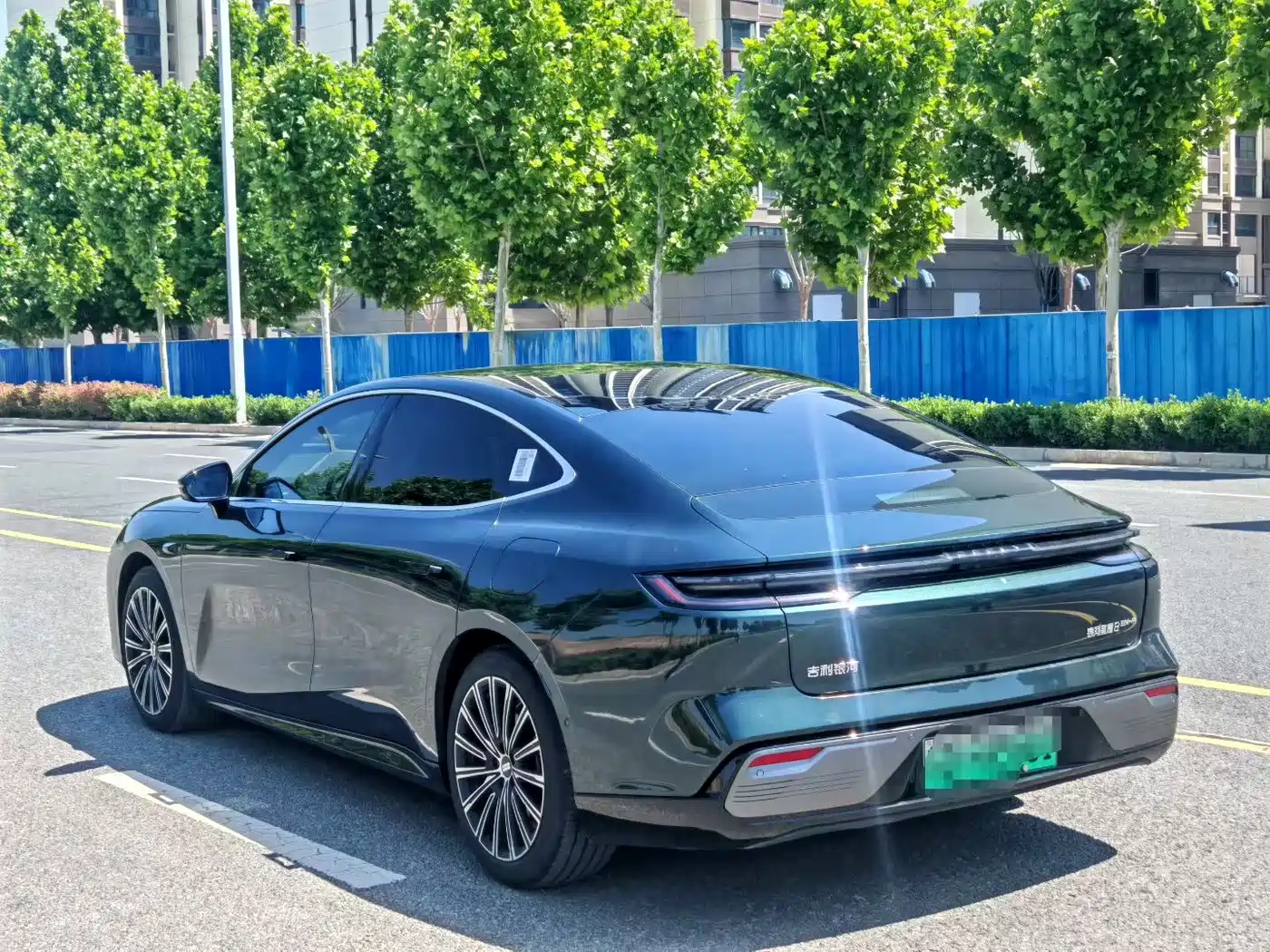 Geely Galaxy Galaxy Xingyao 8 2025 130km EM-P Starship Edition фото 7