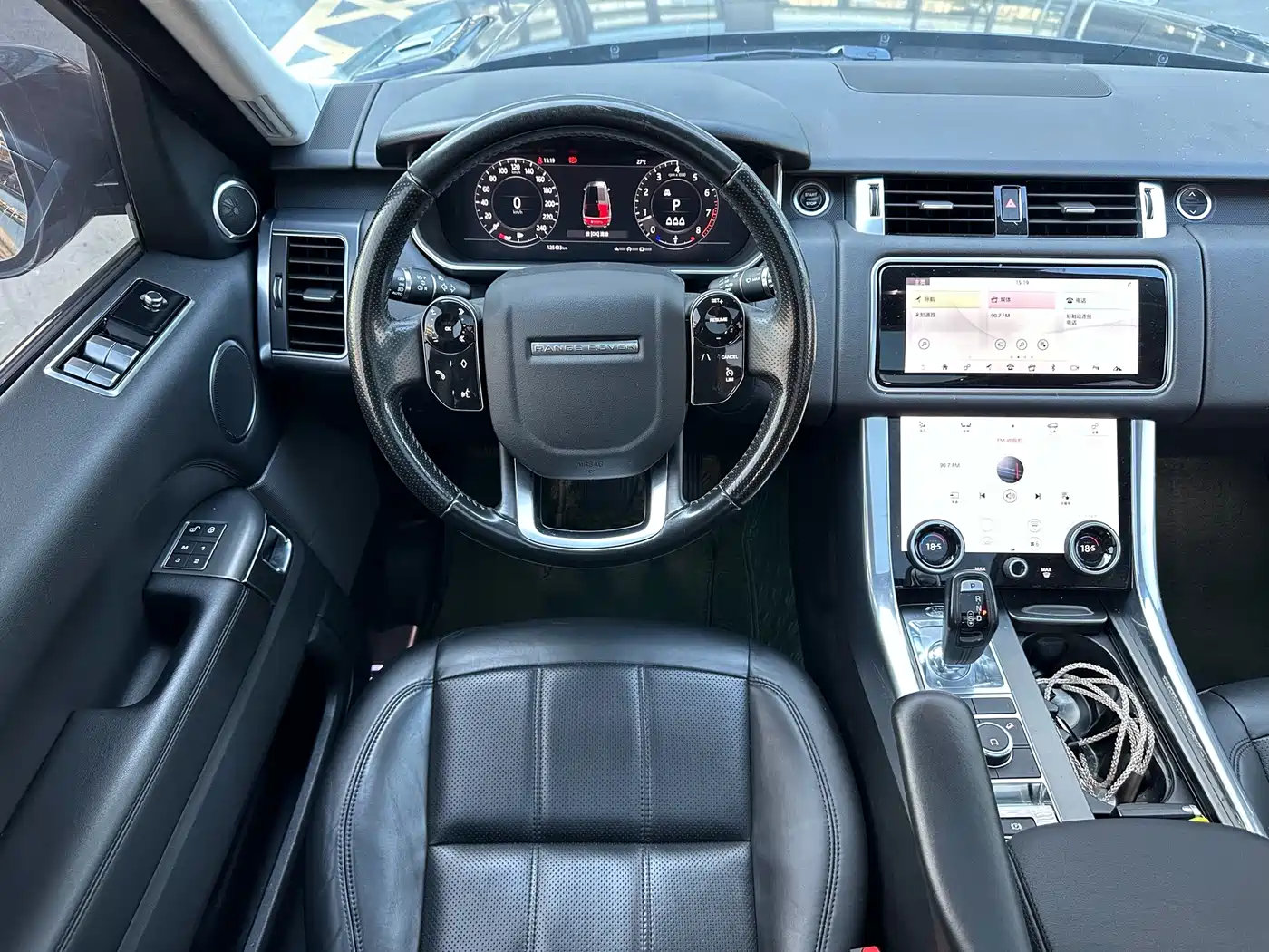 Land Rover Range Rover Sport 2019 3.0 SC V6 Special Edition фото 10