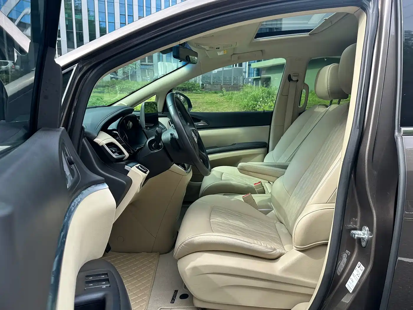 BUICK GL8