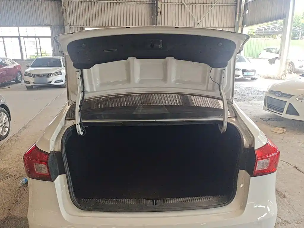 Roewe 360 2016 2015 1.5L Manual Luxury