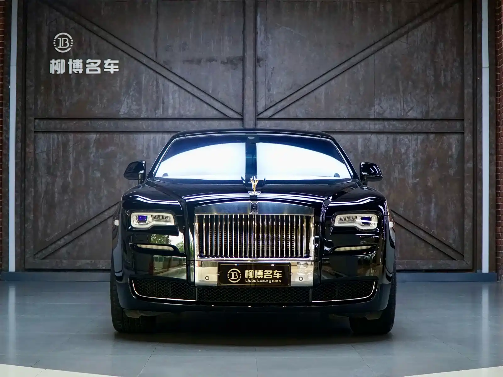 Фото 2 - Rolls-Royce Ghost