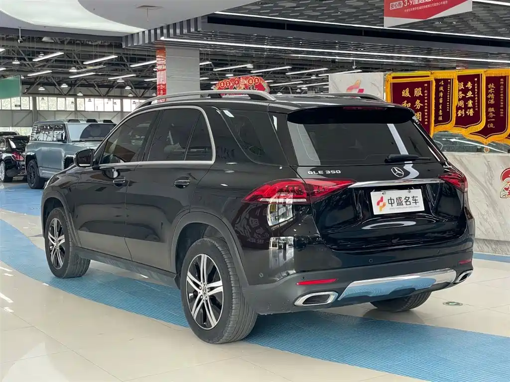 Mercedes-Benz GLE 2022 GLE 350 4MATIC Dynamic фото 5