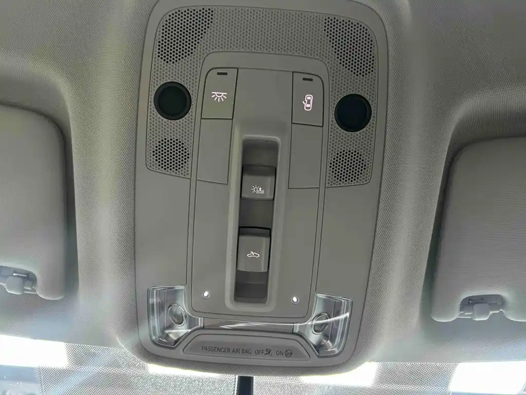 Audi Q3, миниатюра 8