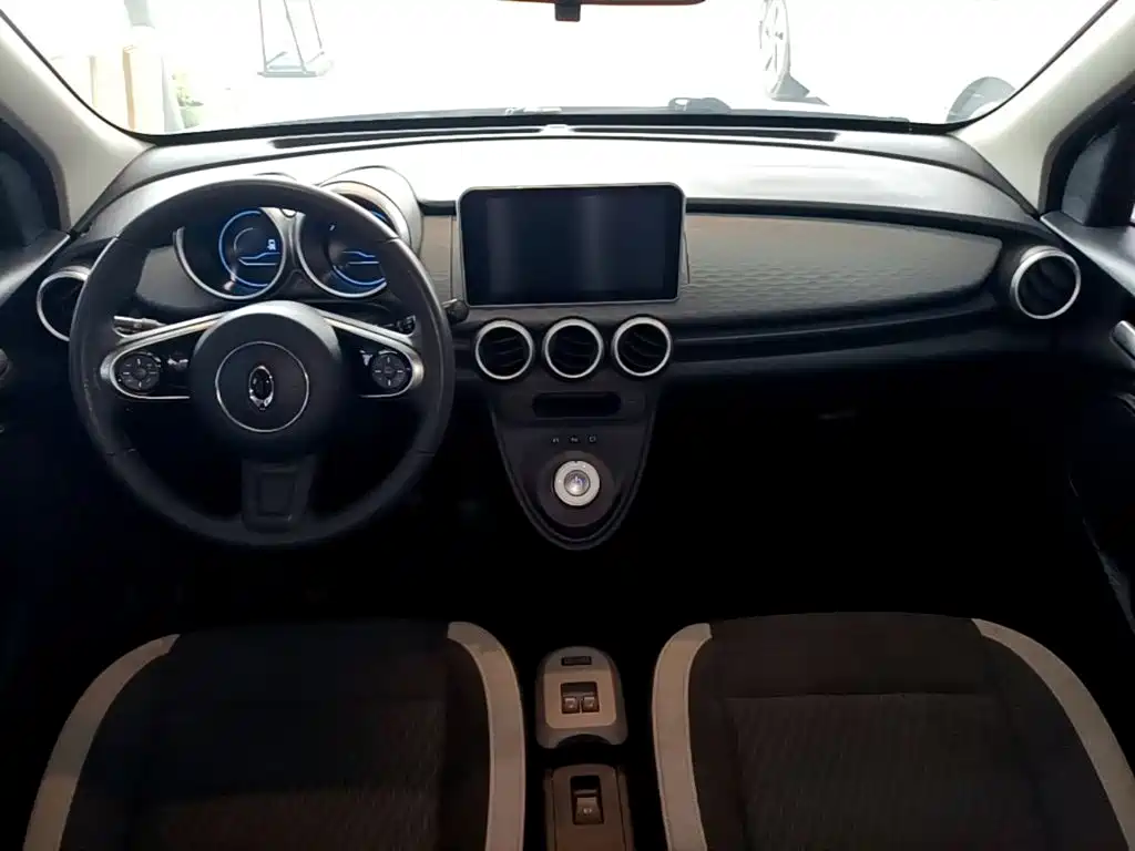Ora Black Cat 2021 2021 301km Pet Edition