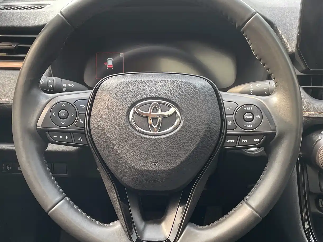 Toyota Wildlander 2024 2.0L CVT 2WD Luxury PLUS Edition фото 21