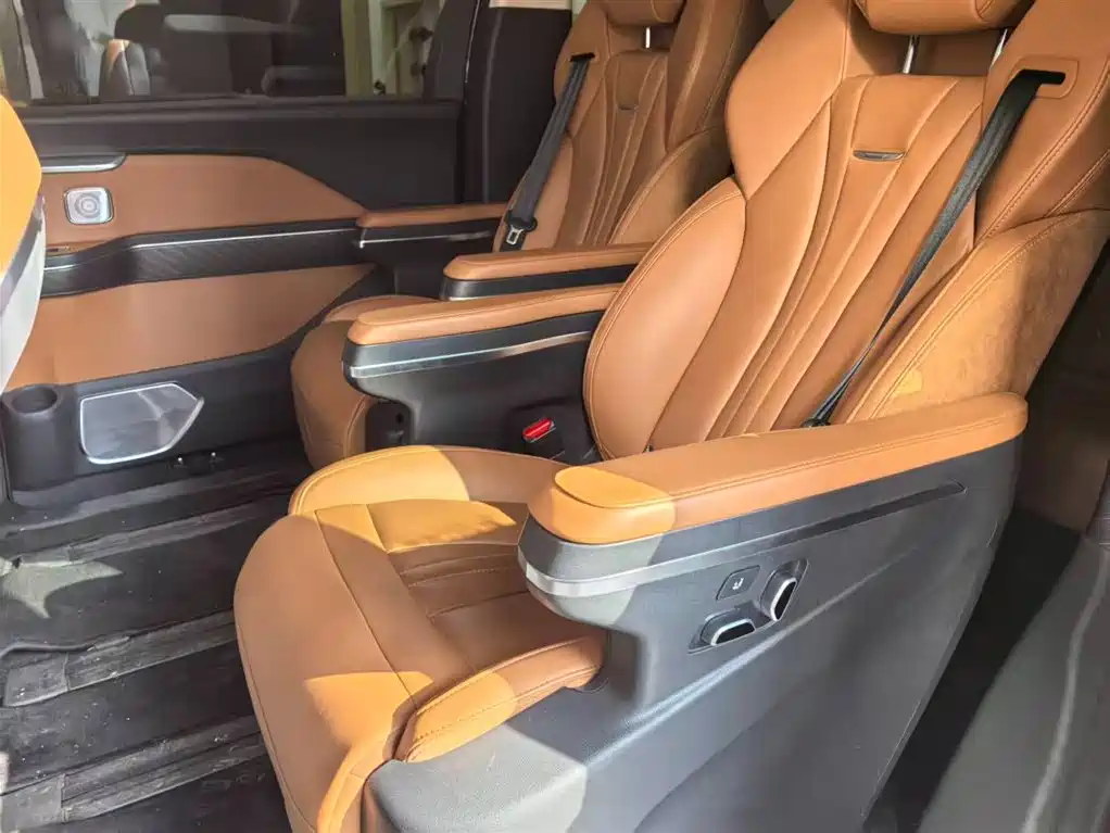 Hongqi HONGQI HQ9 PHEV