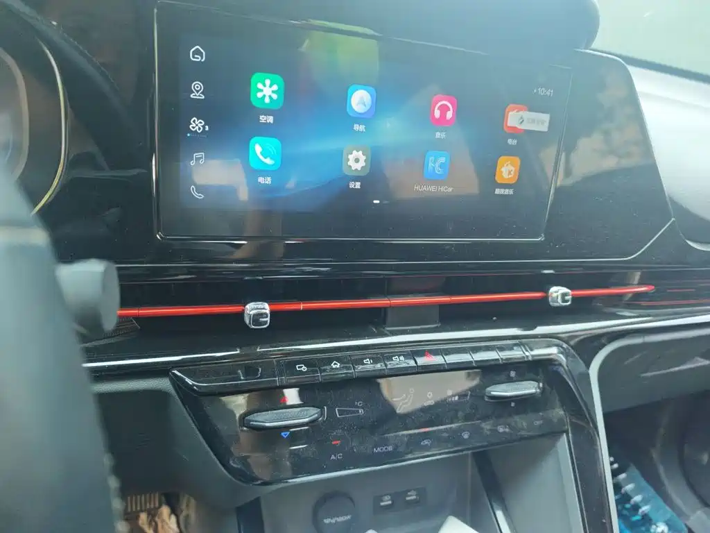 Baojun RC-6 2019 2019 1.5T Manual 24-hour Online Luxury