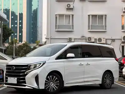 Trumpchi M8