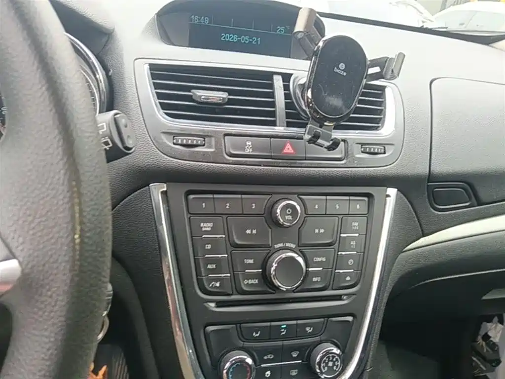 Buick Encore 2014 1.4T Automatic 2WD Urban Elite фото 13