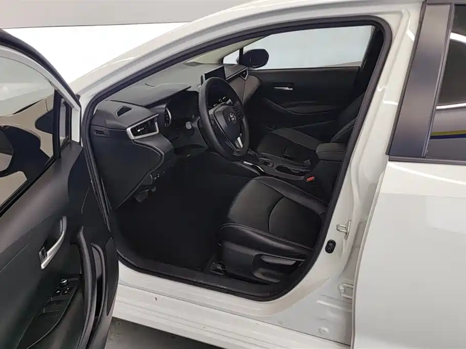 Toyota Corolla 2021 1.2T S-CVT Elite Edition фото 9