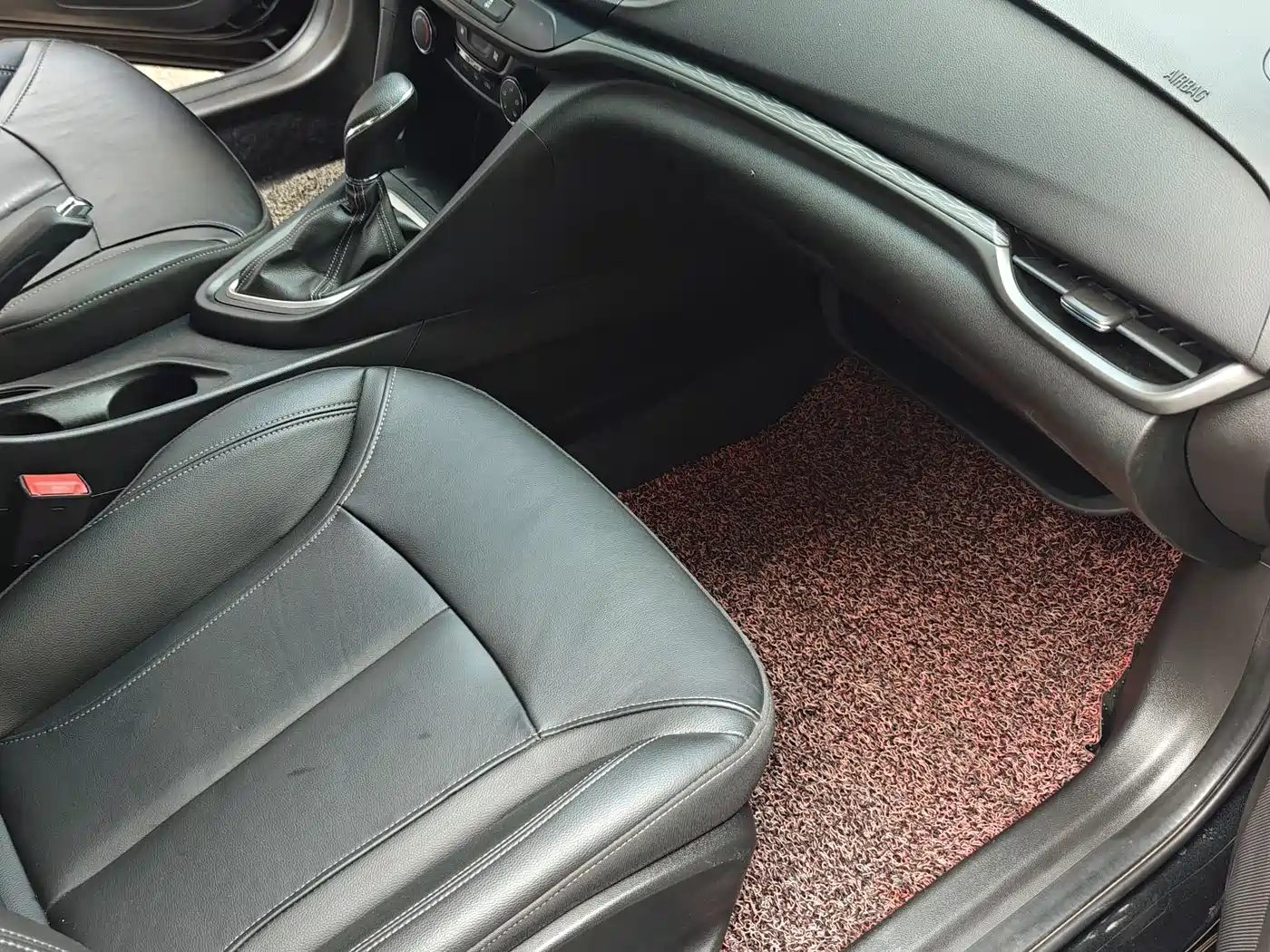 Buick Excelle 2018 18T Automatic Elite фото 12