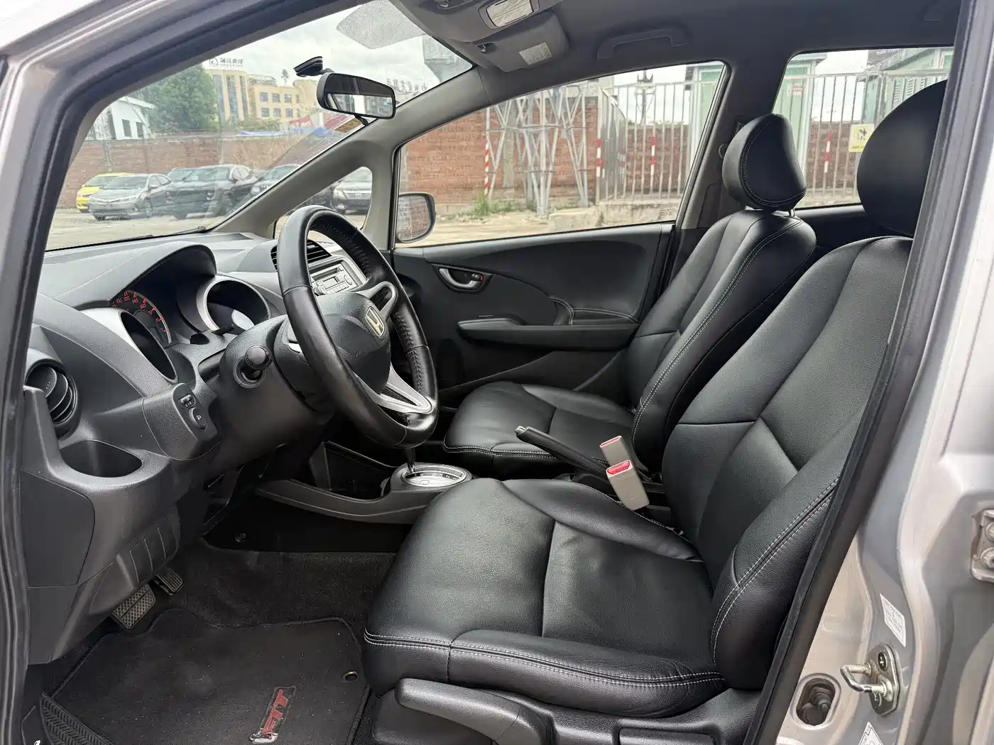 Honda Fit 2009 2008 Model 1.3L Automatic Comfort Edition