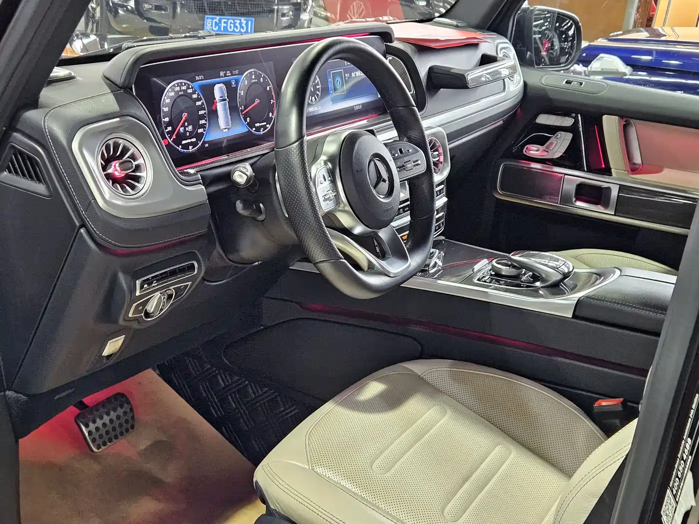 Mercedes-Benz G-Class 2019 G 500 фото 11