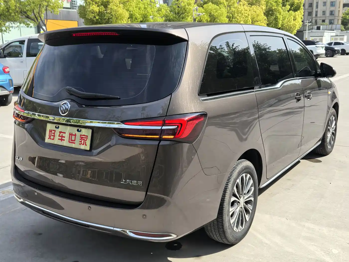BUICK GL8