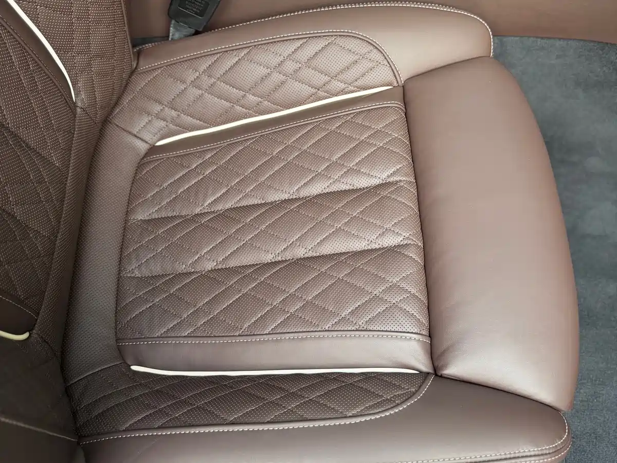 BMW 7 Series 2021 Model 740Li Leading Luxury Package фото 22
