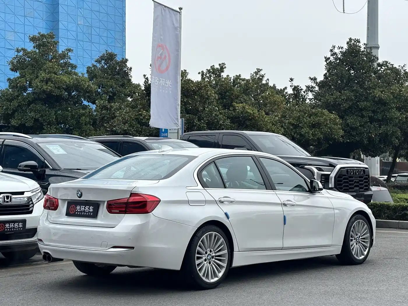 BMW 3 Series 2018 320Li Fashion Style фото 5