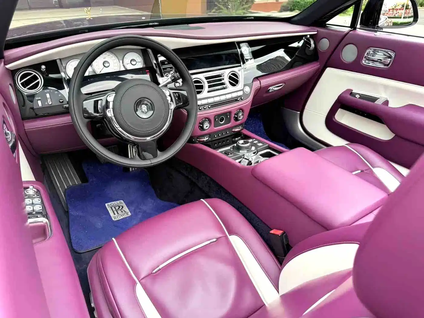Rolls-Royce Dawn 2018 6.6T Standard фото 4
