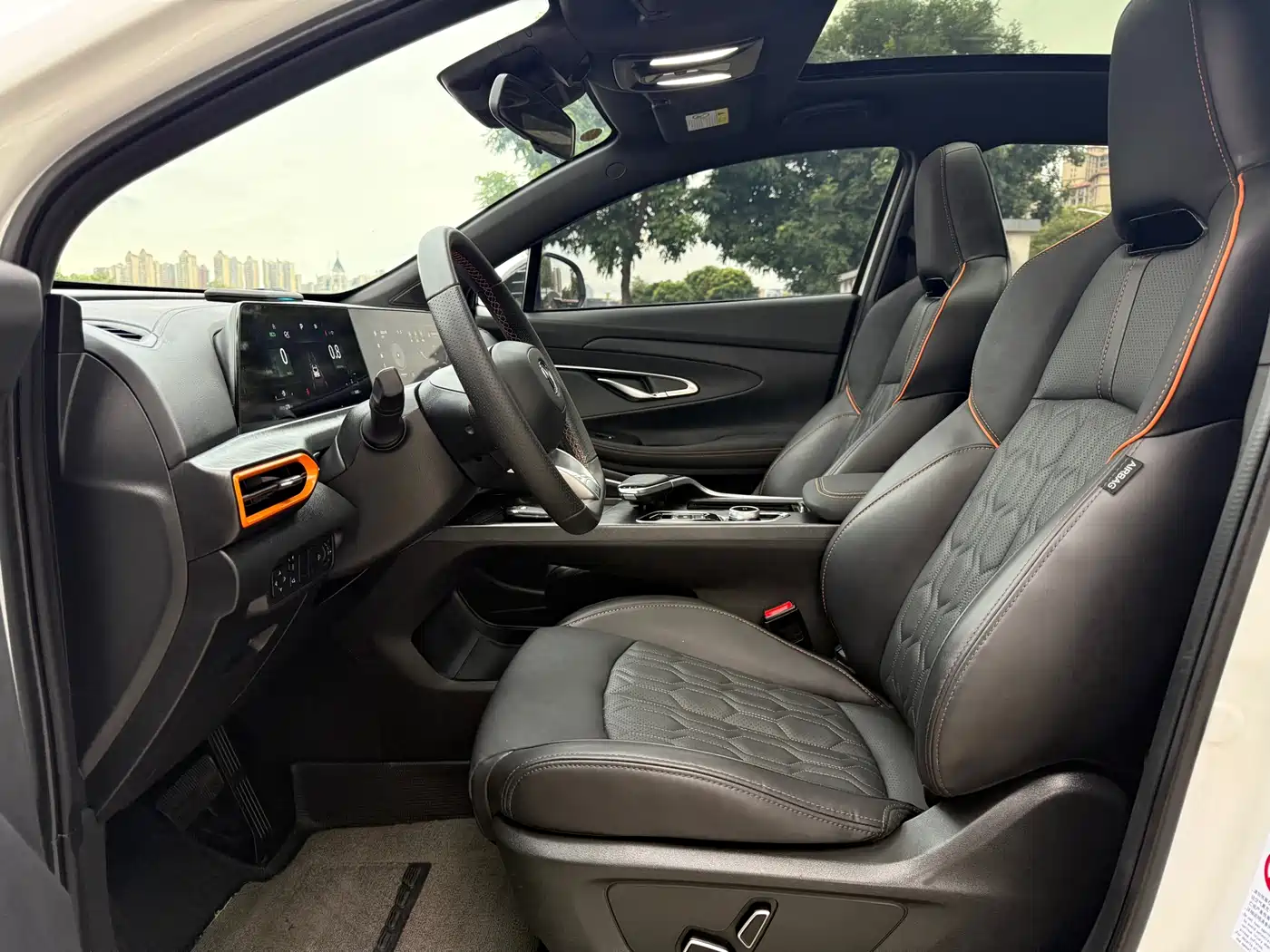 CHANGAN UNI-T