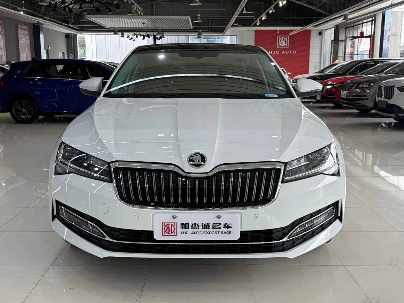 Škoda Superb 2023 Facelift TSI280 DSG Premium Edition