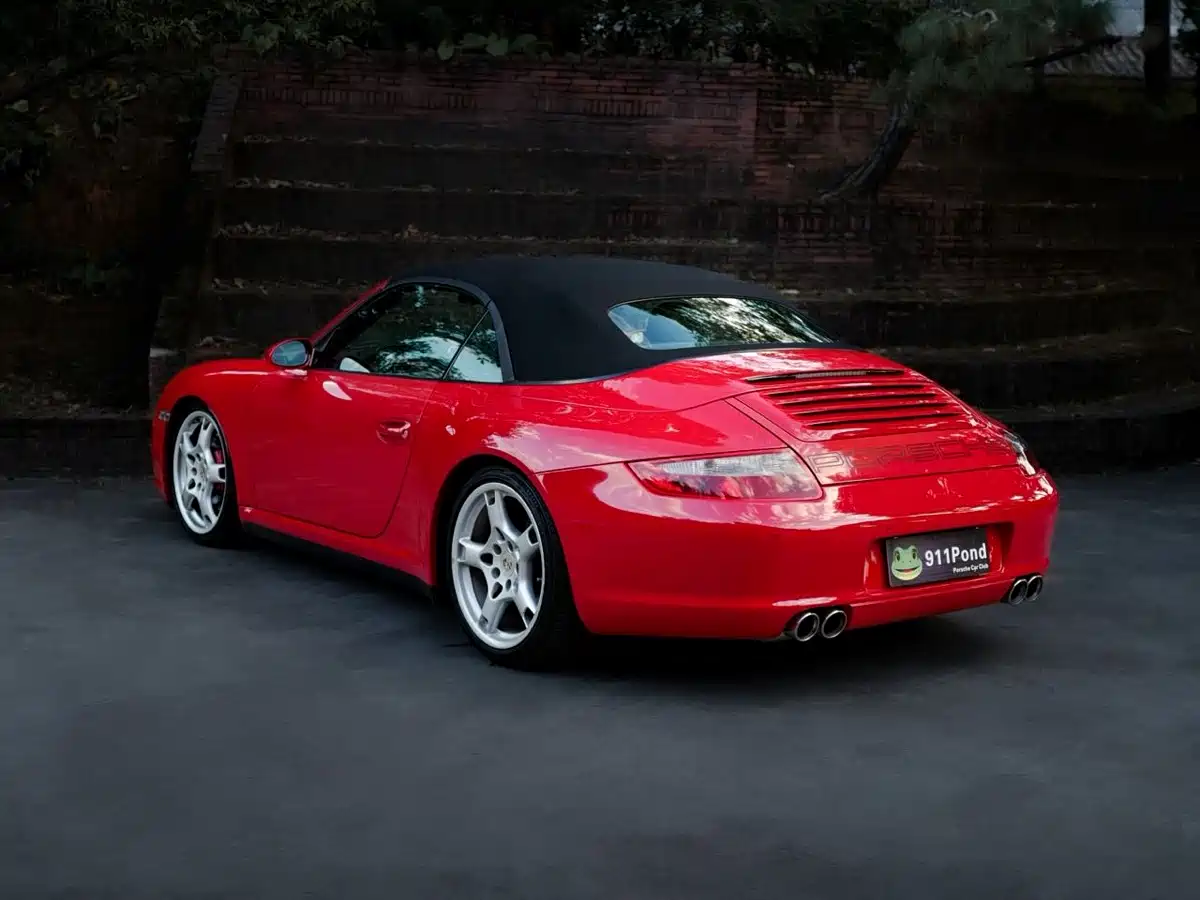 Porsche 911 2005 Carrera 4S Cabriolet MT 3.8L фото 3
