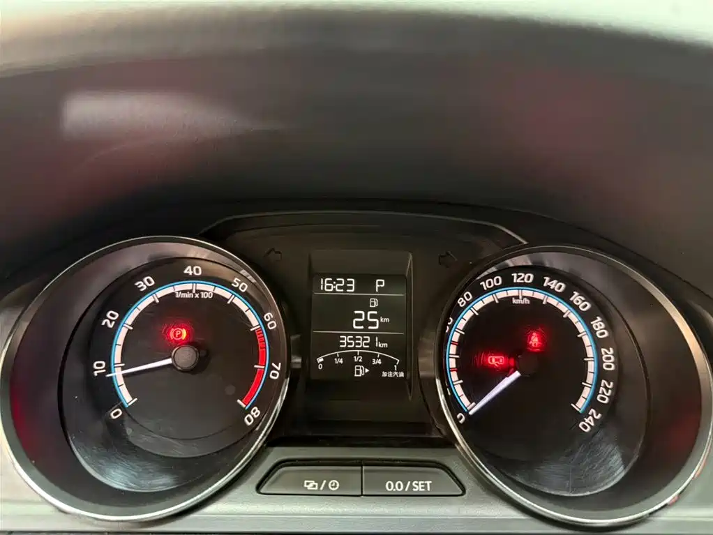 Škoda Kamiq 2023 Facelift GT 1.5L Auto Premium Edition фото 10