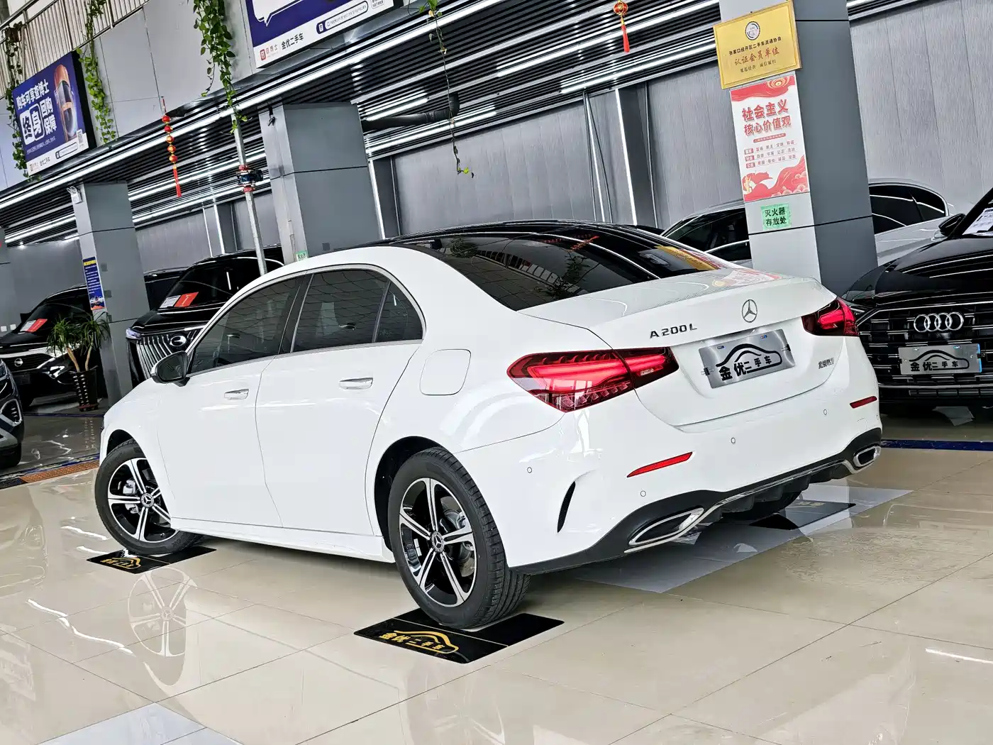 Mercedes-Benz A-Class 2025 A 200 L Fashion Edition фото 3