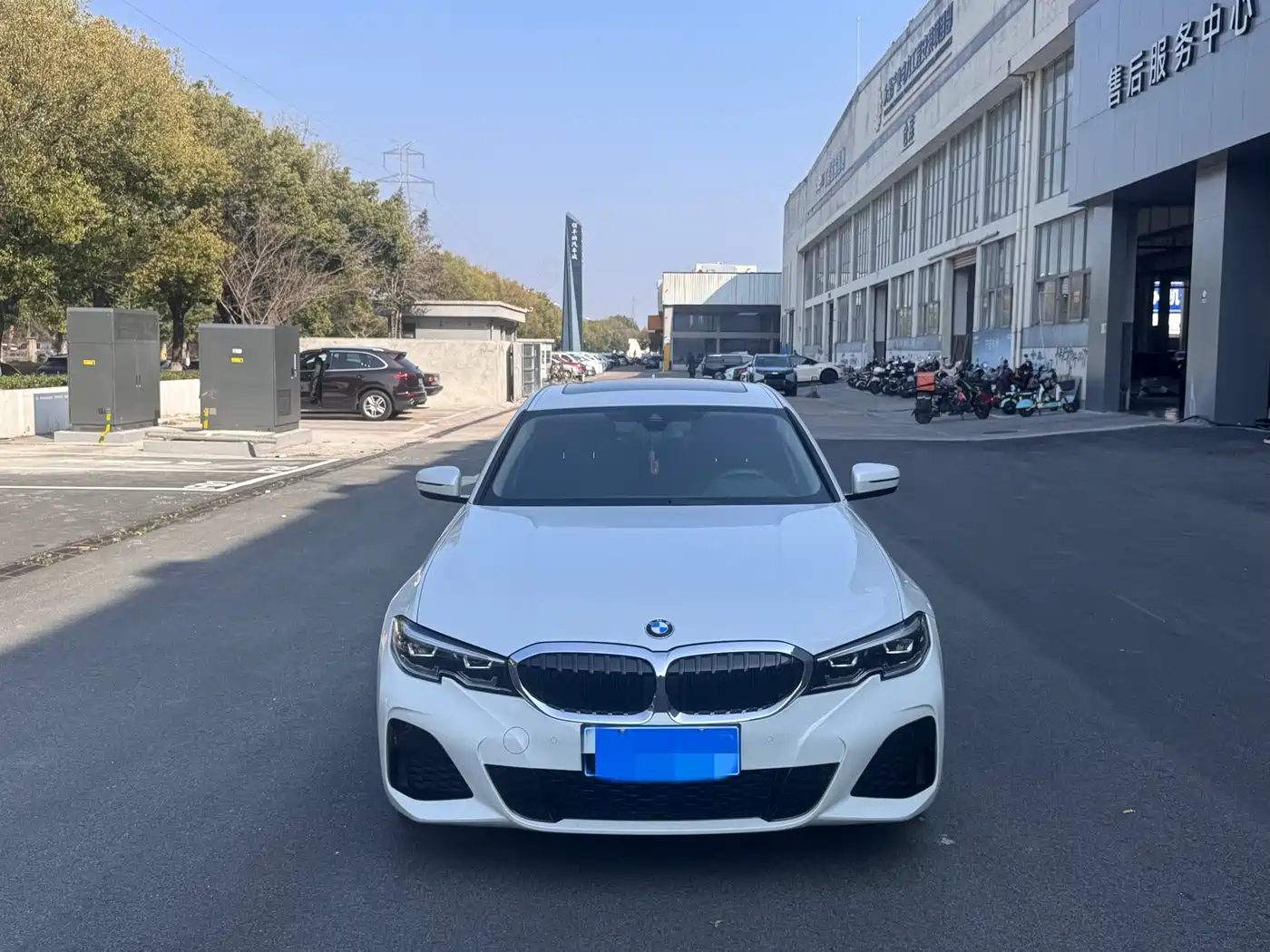 BMW 3 Series 2020 325Li M Sport Package фото 2
