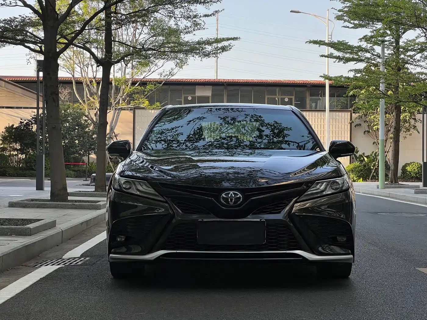 Toyota Camry 2023 2.0S Trend Edition фото 2