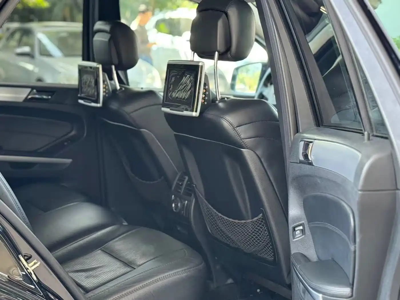 Mercedes-Benz M-Class AMG 2012 AMG ML 63 фото 9