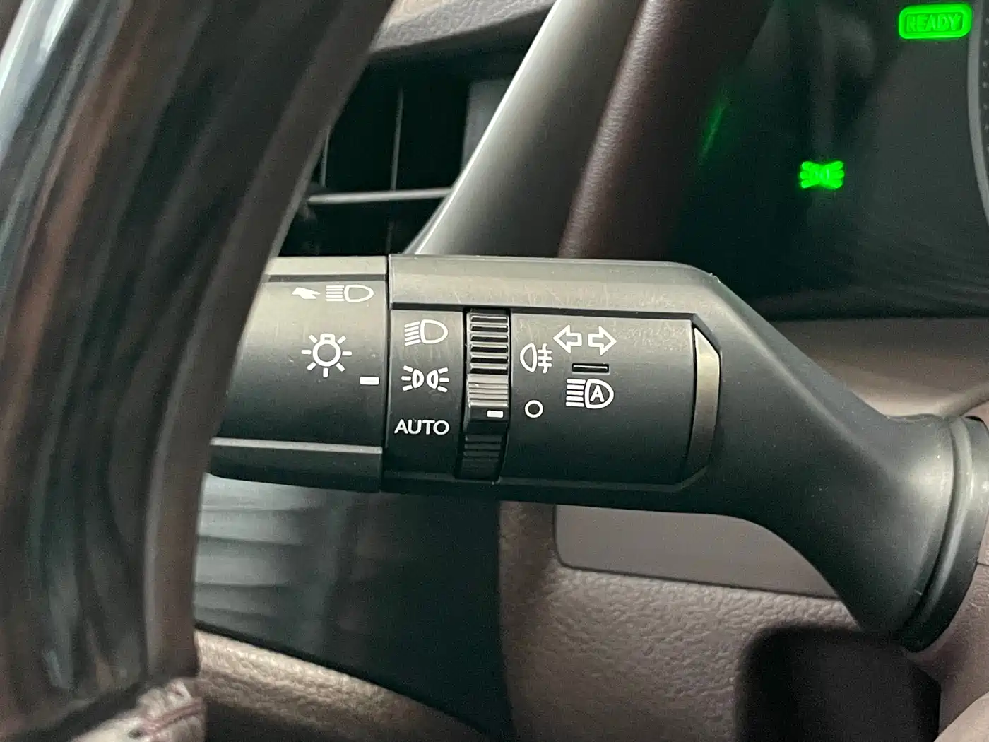 Lexus ES 2021 300h Executive Edition фото 26