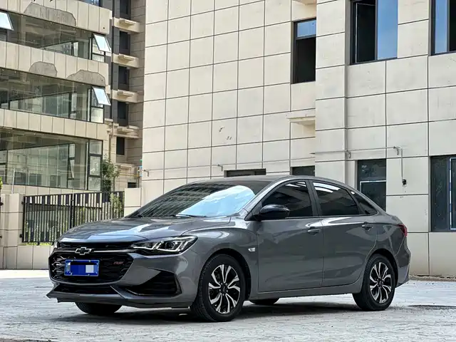  Chevrolet Monza 2019 RS 330T Auto Smooth Edition China VI