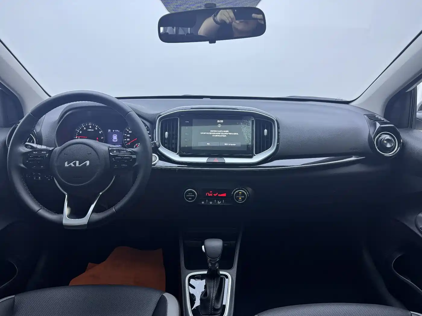 Kia KX1 2021 1.4L CVT Sunroof Version фото 6