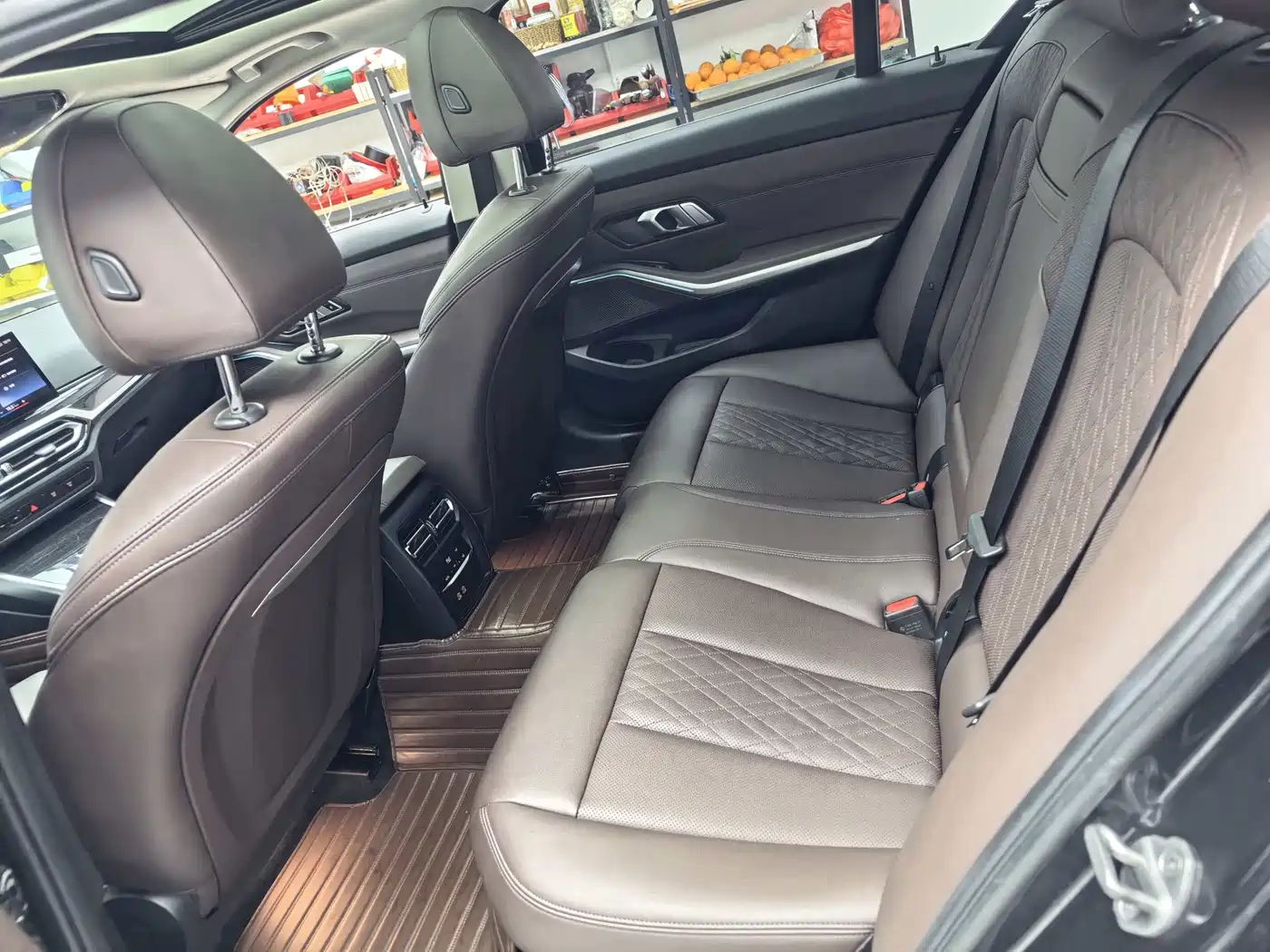BMW 3 Series 2023 325Li M Sport Package фото 4