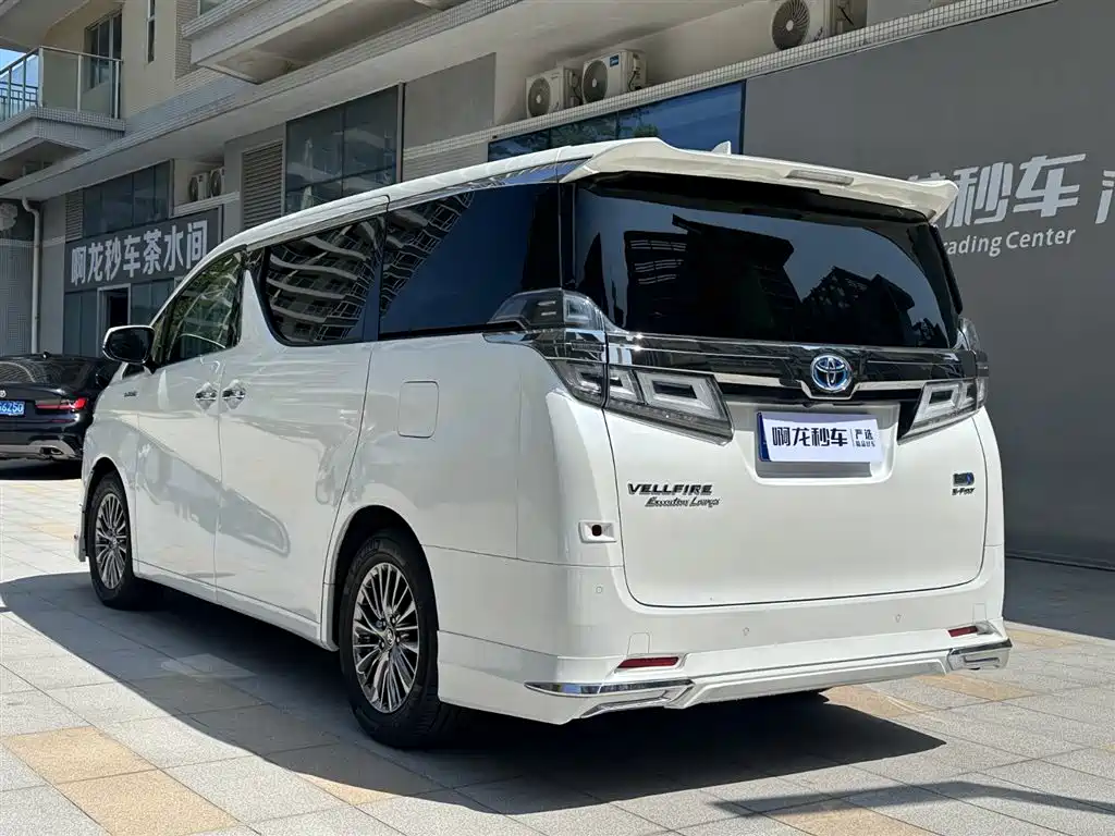 Toyota Vellfire 2020 Twin Engine 2.5L HV Premium Edition фото 8