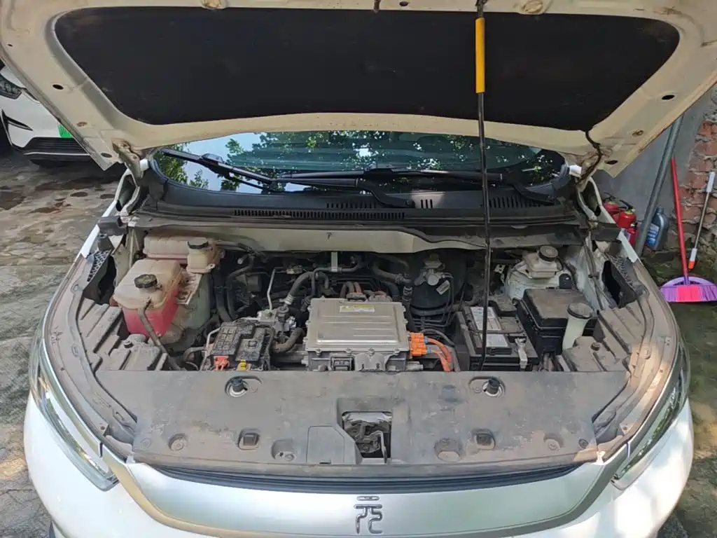 BYD Yuan Pro 2022 2021 401KM Luxury Model