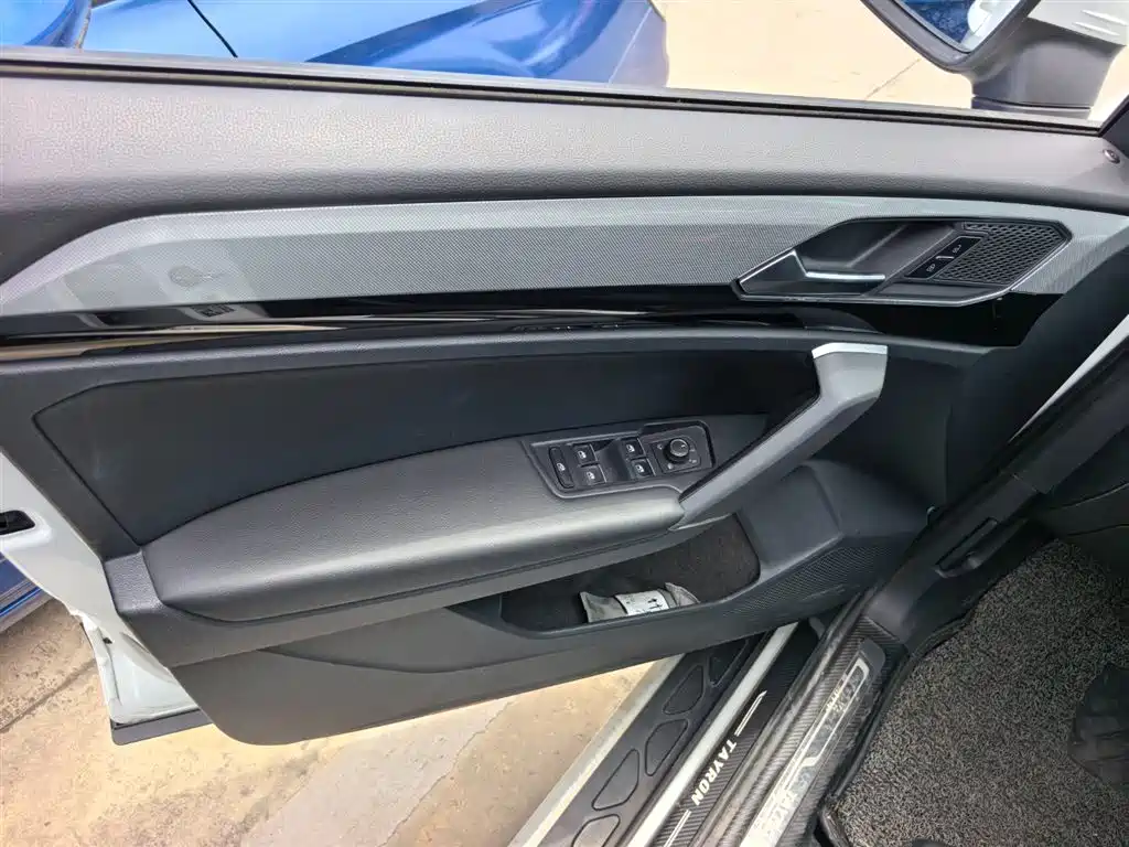 Volkswagen Tayron 2019 330TSI 2WD Luxury China VI фото 8