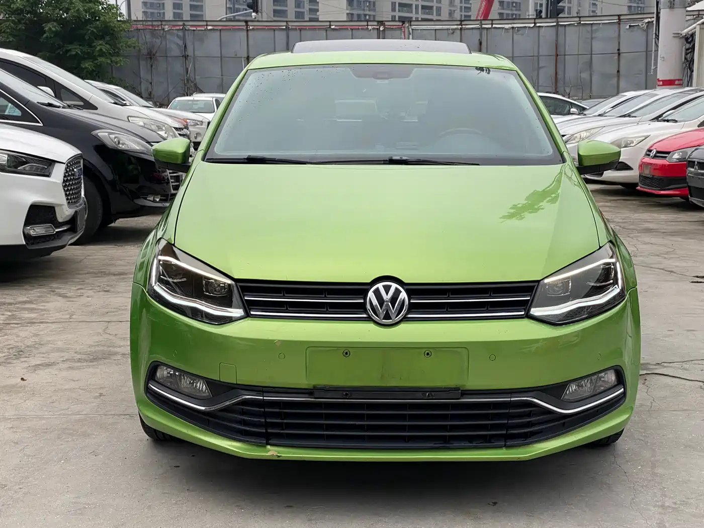Volkswagen Polo 2013 1.6L Automatic Comfort Edition фото 2